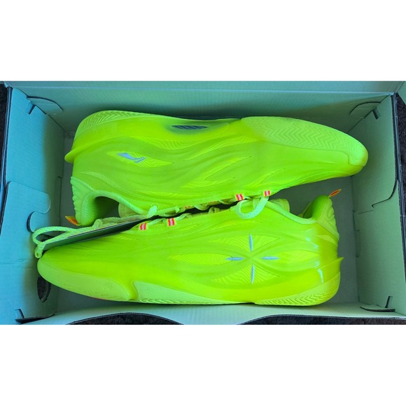 Li-Ning Way of Wade 11 CautionBasketbalShoesNeon YellowGreen ABAV045-3 Mens 11.5 main image 9